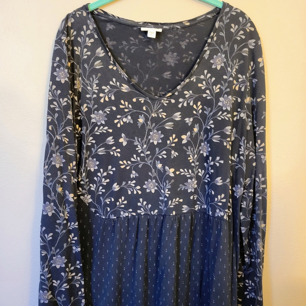 J. Jill Navy Floral Long Sleeve Tunic Top